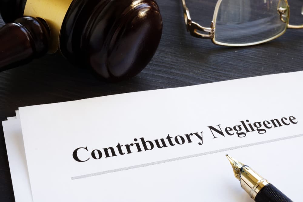 contributory negligence vs comparative negligence